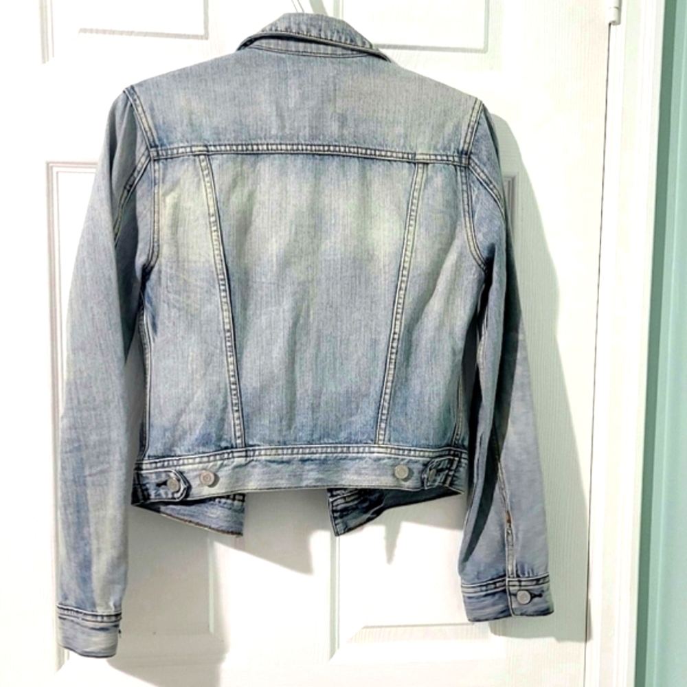Talula Women's Button-Down Denim Jacket Size M - Picture 3 of 16